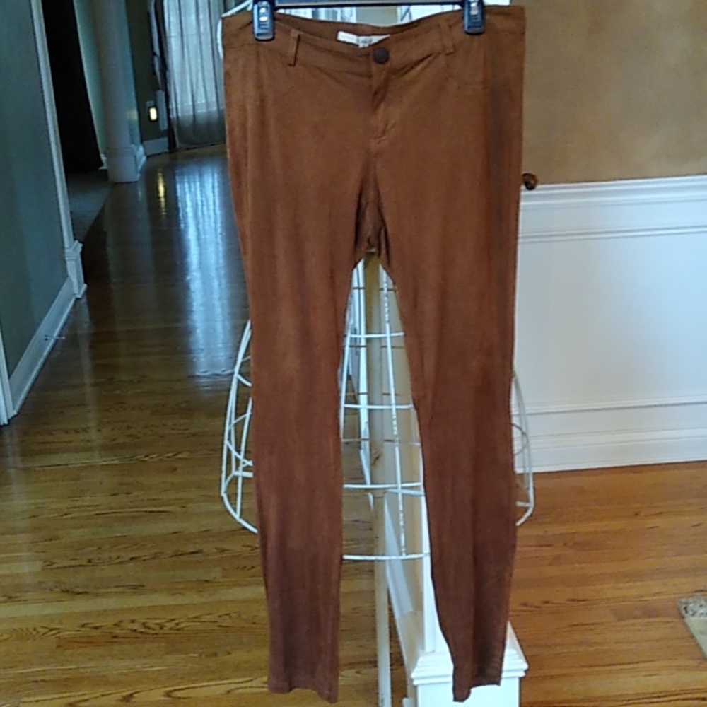 BB DAKOTA Faux Suede Pants